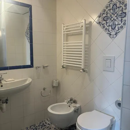 Bed & Breakfast Folle Citta 4*