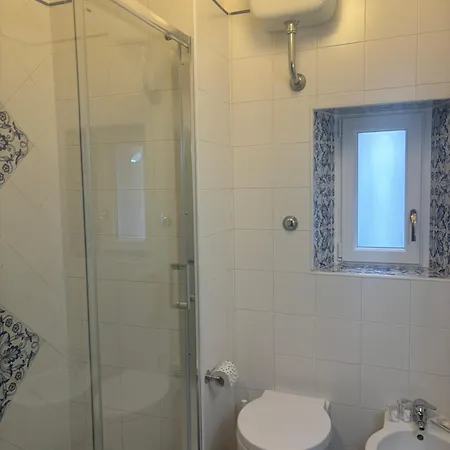 Folle Citta 4*