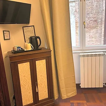 Folle Citta Bed & Breakfast 4*