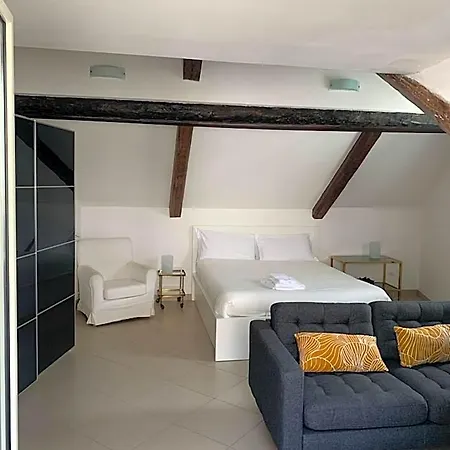 Bed & Breakfast Folle Citta 4*