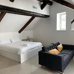 Folle Citta Bed & Breakfast Neapel
