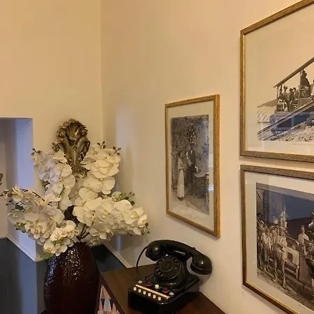 Folle Citta B&B 나폴리
