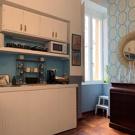 Folle Citta Bed and Breakfast 4*